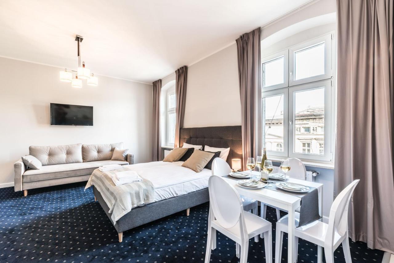 Serenity Aparthotels - Old Town Poznan By Friendly Apartments 외부 사진