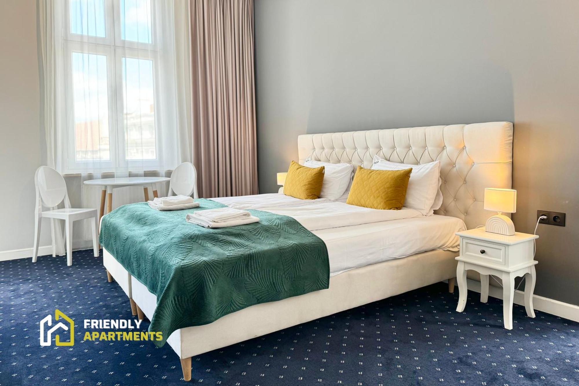 Serenity Aparthotels - Old Town Poznan By Friendly Apartments 객실 사진