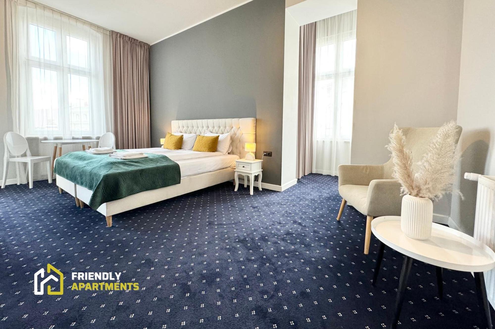 Serenity Aparthotels - Old Town Poznan By Friendly Apartments 외부 사진